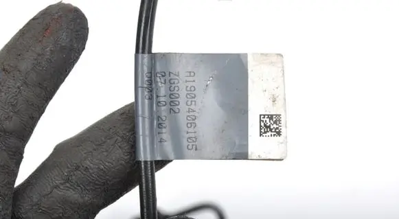 Mercedes-Benz AMG GT R190 C190 ABS rear brake sensor A1905406105
