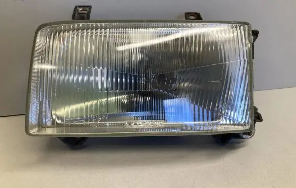 Volkswagen Transporter - Caravelle T4 Headlight/headlamp