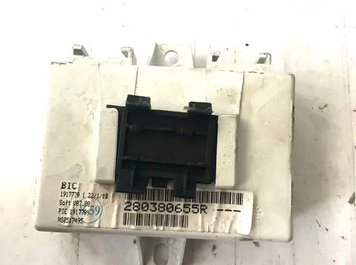 Renault Clio III GPS navigation control unit/module 280380655R