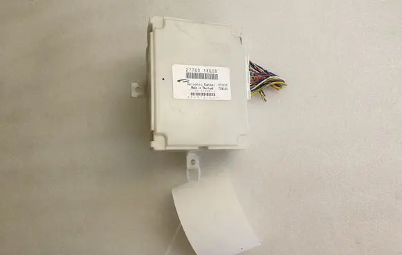 Nissan Juke I F15 Air conditioner control unit module 277601KG0B 071015