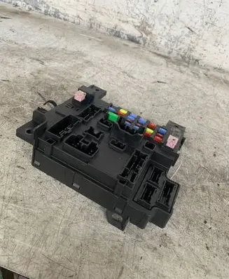 Mitsubishi ASX Fuse module 8637B542