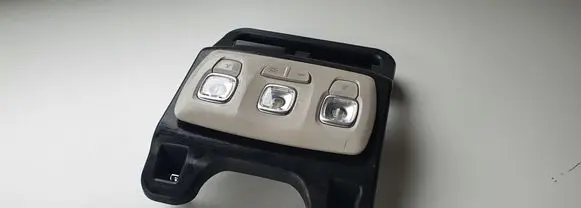 Renault Captur II Rear seat light