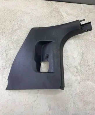 Volkswagen Golf V Foot area side trim 1K1863483 3991