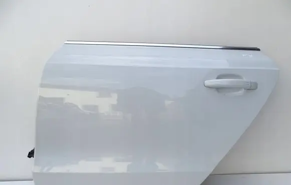 Audi A5 Sportback 8TA Rear door LS9R