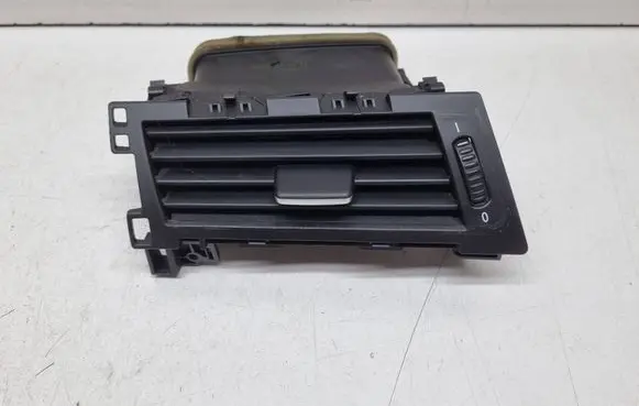 BMW 5 E60 E61 Dashboard side air vent grill/cover trim 6910731 64226910731