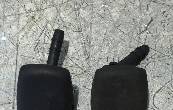 Peugeot Boxer Windshield washer spray nozzle 