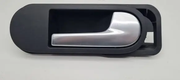 Rear door interior handle