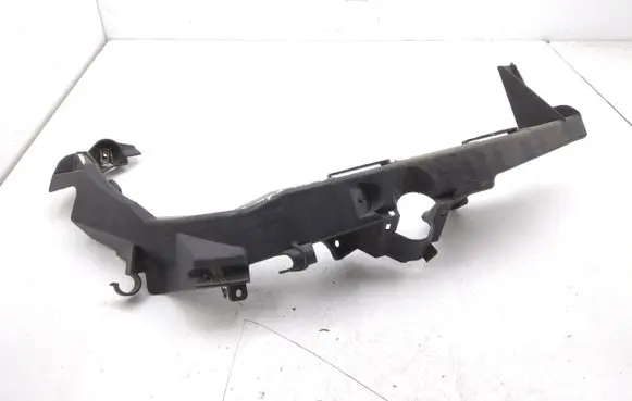 BMW 3 E90 E91 Headlight/headlamp mounting bracket 15857711