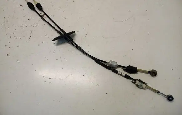 Renault Master III Gear shift cable linkage 349352849R