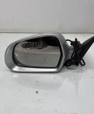 Skoda Octavia Mk2 (1Z) Front door electric wing mirror A046767 E1020989