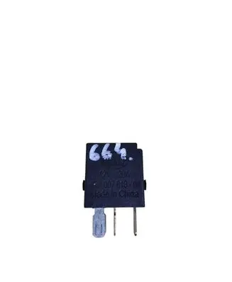 Mercedes-Benz C W203 Other relay 0025421119