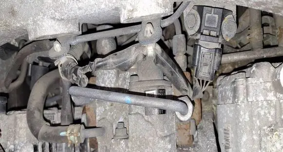 Subaru Legacy Fuel injection high pressure pump 2940000760
