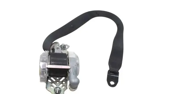 Subaru Outback (BS) Front seatbelt 7W7430P