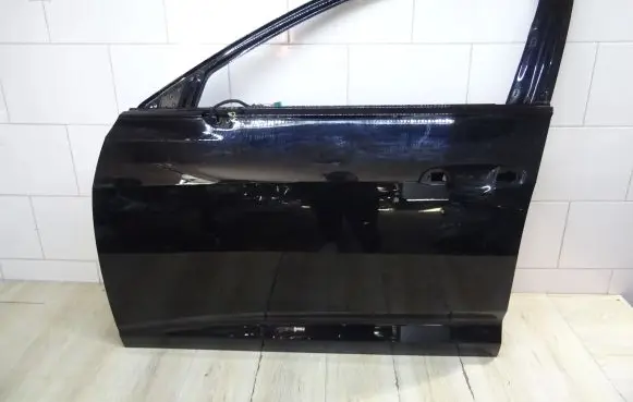 Audi A6 S6 C8 4K Front door