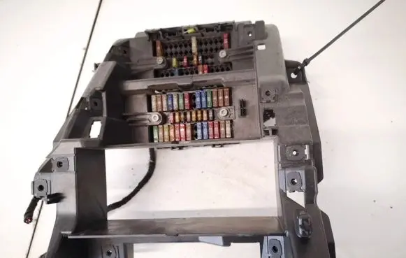Volkswagen Transporter - Caravelle T5 Fuse box set 7h1857273b
