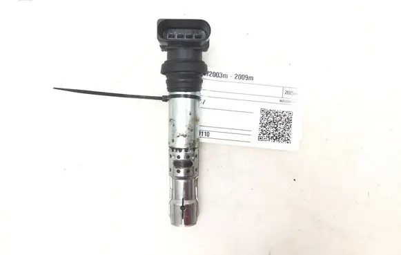Volkswagen Golf V High voltage ignition coil 036905100