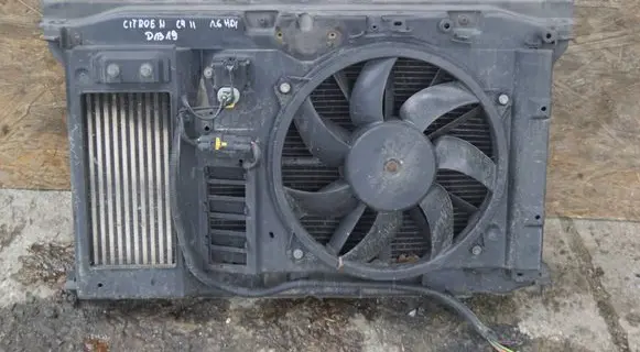 Citroen C4 II Radiator support slam panel