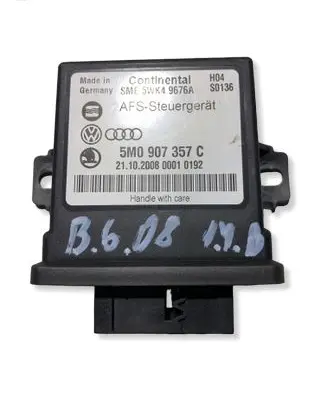 Volkswagen PASSAT B6 Light module LCM 5M0907357C 5WK49676A