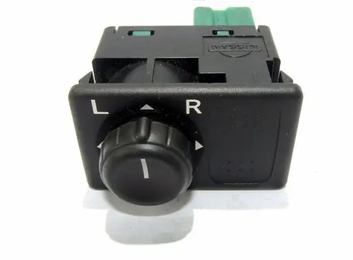 Nissan Primera Wing mirror switch
