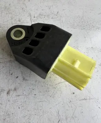 Subaru Outback Airbag deployment crash/impact sensor 98235AG070 76349E4HD