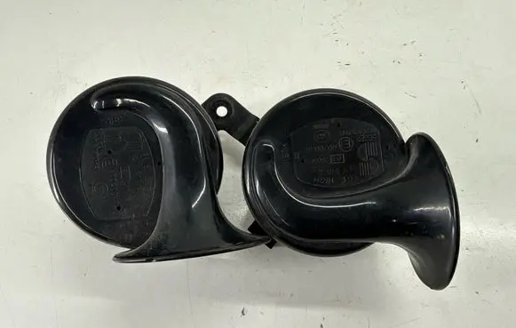 Tesla Model 3 Horn signal 148694300A