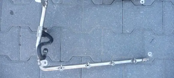 Porsche Cayenne (9PA) Fuel main line pipe 7L5133942A