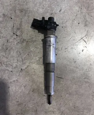 Nissan Qashqai+2 Fuel injector H82828929 82828929 0445115084