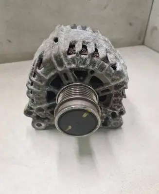 Skoda Octavia Mk4 Generator/alternator 05E903026K 2740492B