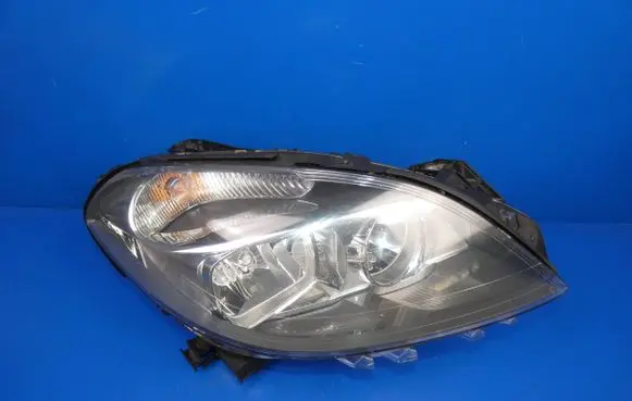 Mercedes-Benz B W246 W242 Headlight/headlamp A2468200461 LE10C6228 030127160200