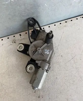Volkswagen Touran I Rear window wiper motor 1T0955711 051031