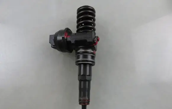 Volkswagen Sharan Fuel injector 0414720314 038130073BP