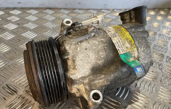 Opel Zafira B Air conditioning (A/C) compressor (pump) 401351739