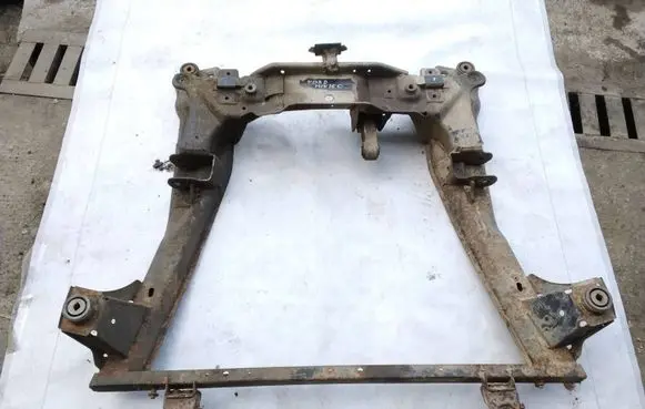 Ford Mondeo Mk III Front subframe 