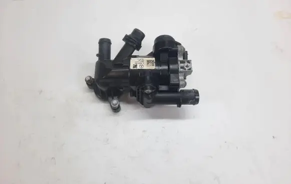 Mercedes-Benz GLC X253 C253 Thermostat housing A2642001501 1352011661