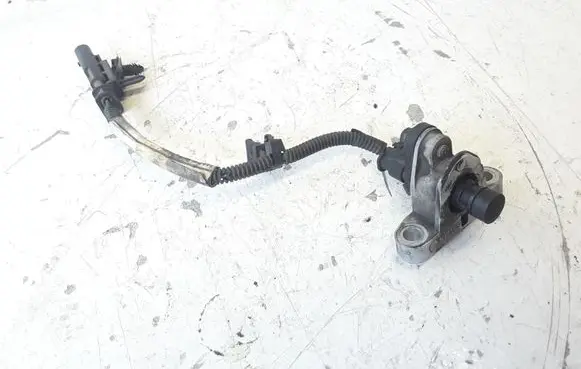Volvo V60 Crankshaft position sensor 31303937 0261210338 31303094