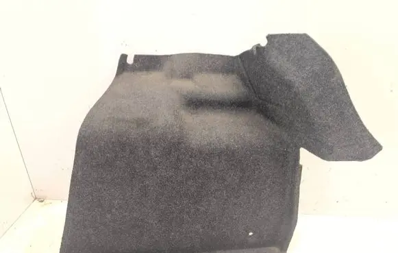 Trunk/boot lower side trim panel