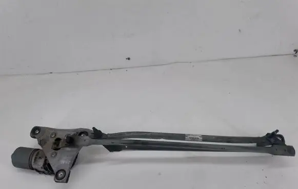 Volvo V50 Front wiper linkage 3069934230699344