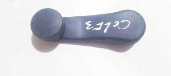 Volkswagen Golf III Front door window winding handle 1h0837581b