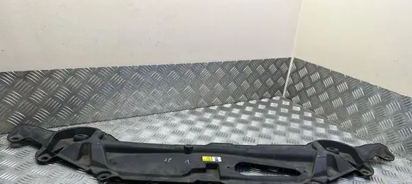 Jaguar XF X250 Radiator trim 8H228653AA CX238A303AA