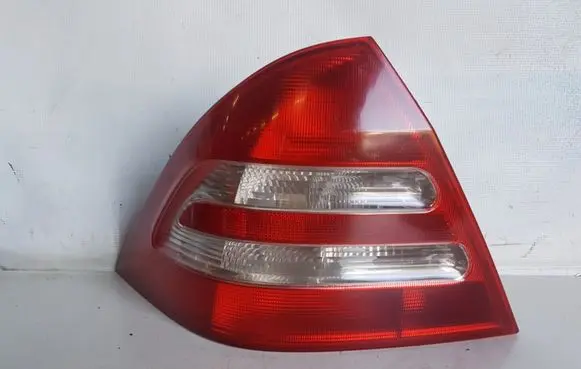 Mercedes-Benz C W203 Rear/tail lights