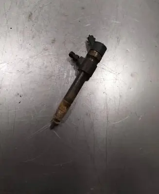 Fiat Croma Fuel injector 0445110276