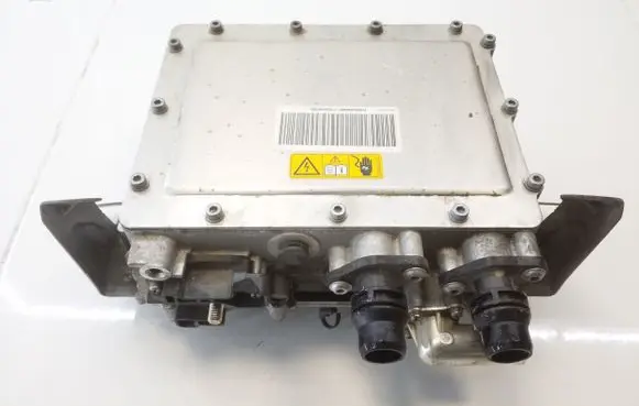 Mercedes-Benz EQC Voltage converter inverter A0003424800 A0003421000
