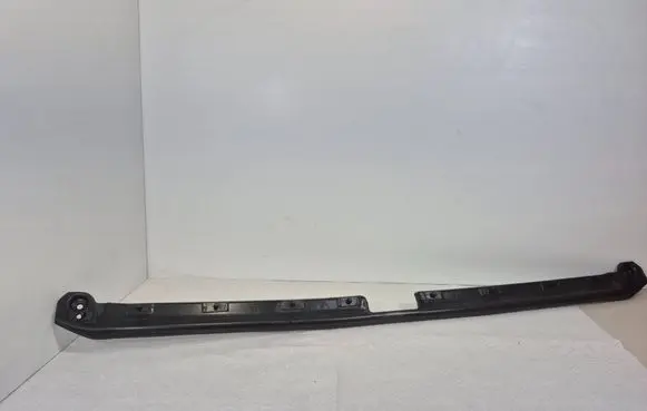 Audi Q3 F3 Engine hood trim 8U0823126R