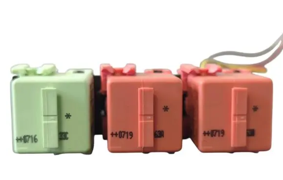 BMW 5 E60 E61 Other relay 8373700 61368373700 1742690