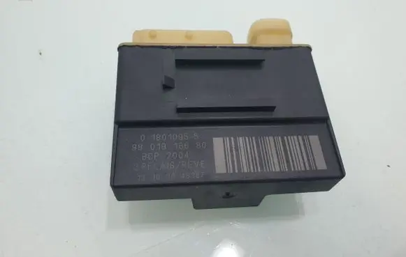 Citroen C4 Grand Picasso Coolant fan relay 9801916680