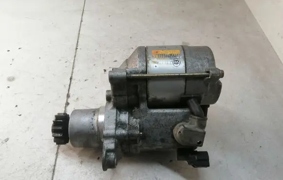 Toyota RAV 4 (XA40) Starter motor 2810074270 2280006273