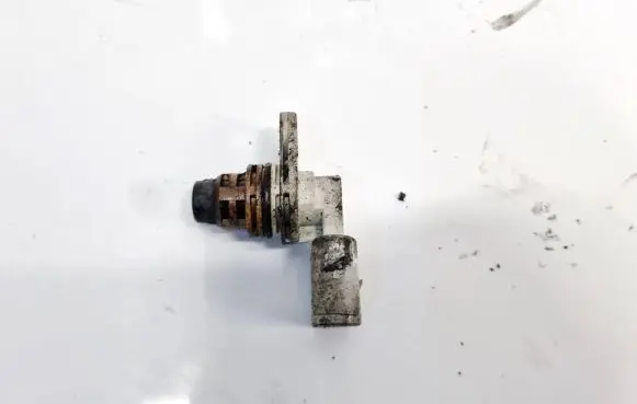 Camshaft position sensor