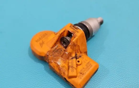 Tire pressure sensor