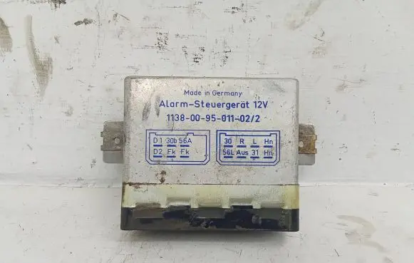 Opel Vivaro Alarm control unit/module 1138009501102