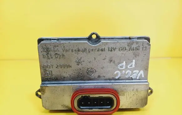 Opel Vectra C Voltage converter/converter module 5DV008290-00